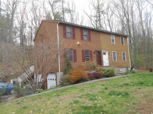 296 Island Pond Rd, Derry, NH 03038-5903