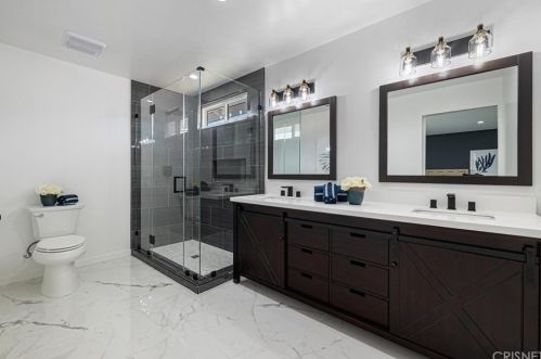 2798 Goldfield Pl, Simi Valley CA  93063-2253 exterior