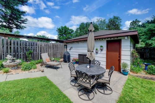 1104 Argyle St, Saint Paul MN  55103-1004 exterior