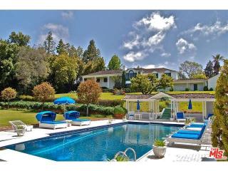 355 Mapleton Dr, Los Angeles CA  90024-1806 exterior