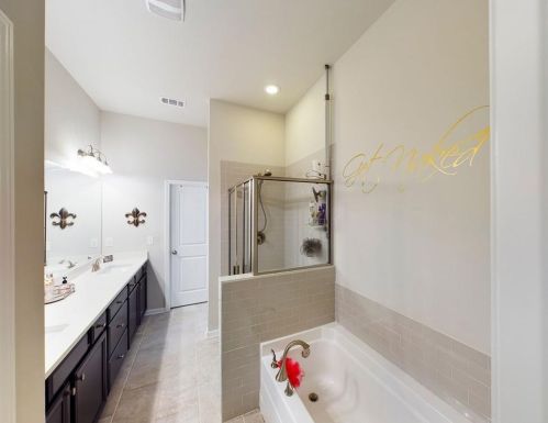 7071 Elmwood Ridge Ct, Atlanta GA  30340-1863 exterior