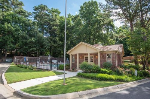 3489 Ashwood Ln, Atlanta GA  30341-4537 exterior