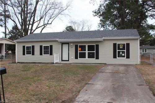 1219 Truman Rd, Suffolk, VA 23434-3332