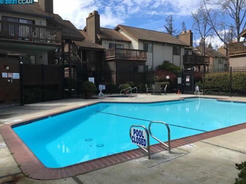 2055 Sierra Rd, Concord CA  94518-2904 exterior