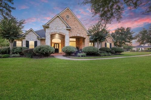 9143 Royal Crest Ln, Richmond, TX 77469-9827