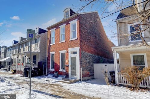 1706 5th St, Harrisburg, PA 17102-1613