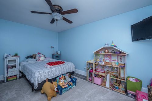 1 Lake Village Ln, Isle Of Palms SC  29451-2713 exterior
