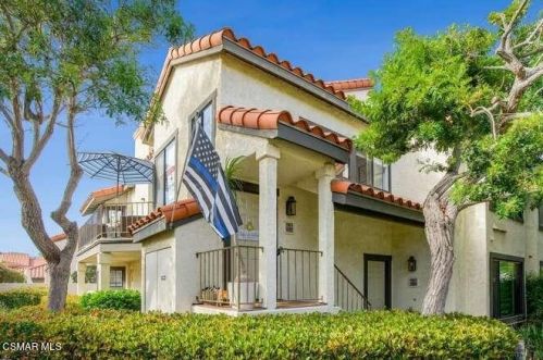 2287 Martinique Ln, Oxnard, CA 93035-3623