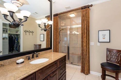 1512 Markan Dr, Atlanta GA  30306-2226 exterior