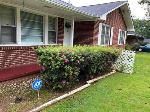 5181 Jones Cir, Atlanta, GA 30349-5101