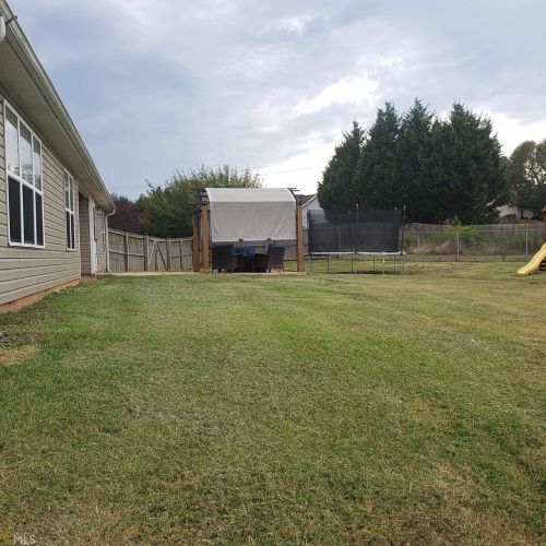 597 Silver Bell Rd, Jefferson GA  30549-0712 exterior