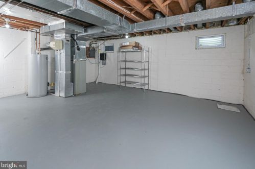 36 Cameron Ct, Princeton NJ  08540-3924 exterior