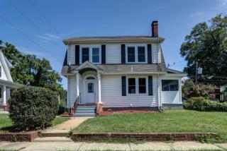 2809 Woodcliff Ave, Richmond, VA 23222-3833