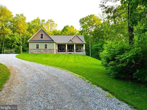 567 River Rd, Shepherdstown, WV 25443