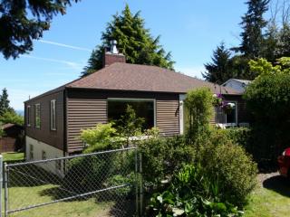 10406 Occidental Ave, Seattle, WA 98168-1316