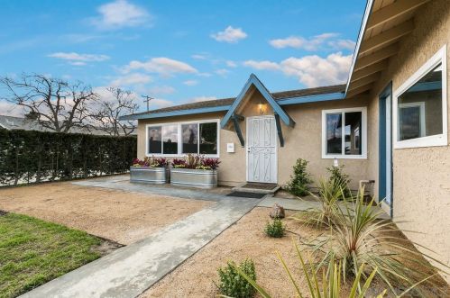 10402 Blake St, Garden Grove, CA 92843-3222