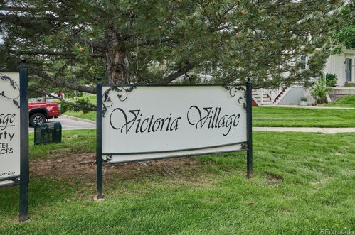 9866 Cornell Pl, Denver, CO 80227-4352