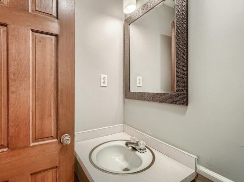 3786 Evans Rd, Atlanta GA  30340-4830 exterior