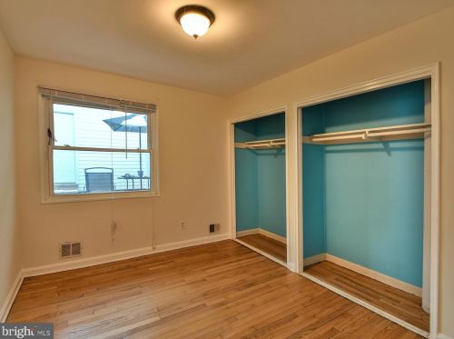 8708 Sundale Dr, Silver Spring MD 20910-5039 exterior