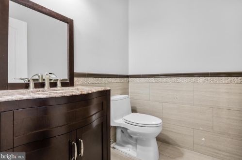 265 Mt Laurel Rd, Mount Laurel NJ  08054-9557 exterior