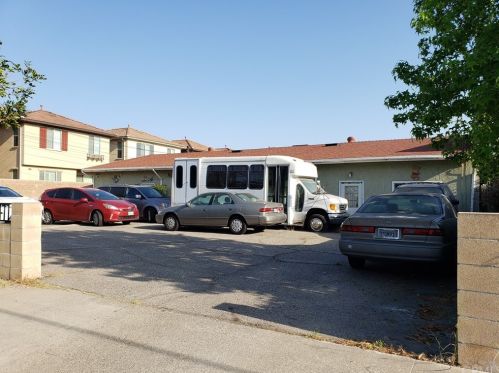 8172 Starr St, Stanton, CA 90680-1627