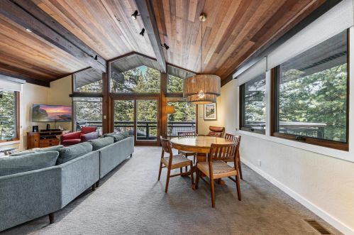 705 Conifer, Truckee CA  96161-3924 exterior