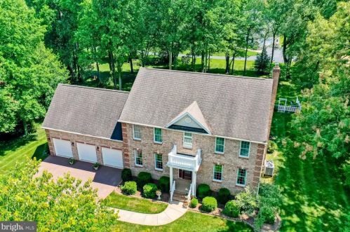 2009 Grandview Ave, Gambrills, MD 21054-1736