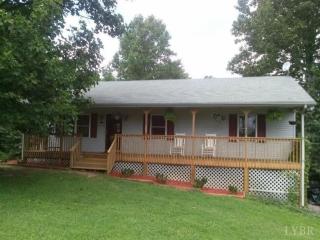 105 Oakridge Dr, Thaxton, VA 24174-2602
