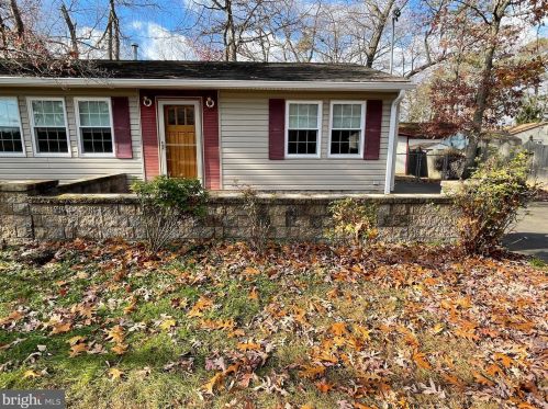122 Clubhouse Rd, Browns Mills, NJ 08015-3466