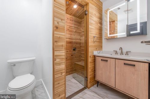 1165 12 St, Philadelphia PA 19148-1002 exterior