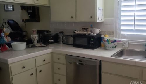 170 Myrrh St, Compton, CA 90220-3125