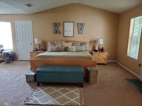 852 Cascade Xing, Atlanta, GA 30331-8363