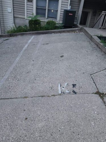 947 Auburnview Dr, Cincinnati OH  45206-2582 exterior