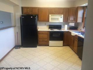 103 Cedarstone Rd, Morgantown WV  26505-3758 exterior