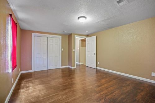 6232 Tenderfoot Trl, Fort Worth TX  76135-9253 exterior