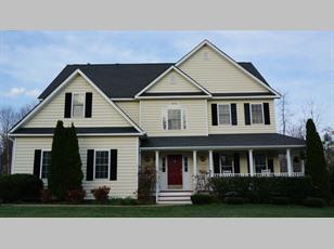 913 Roll Dr, Midlothian VA  23114-5510 exterior