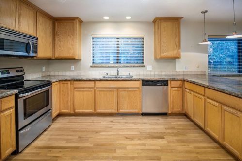 33835 Nary Red Rd, Alta, CA