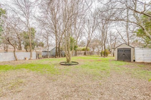 5009 Locke Ave, Fort Worth TX  76107-5515 exterior