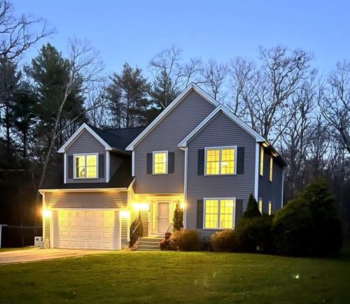 250 Hammet Rd, Coventry, RI 02816-5060