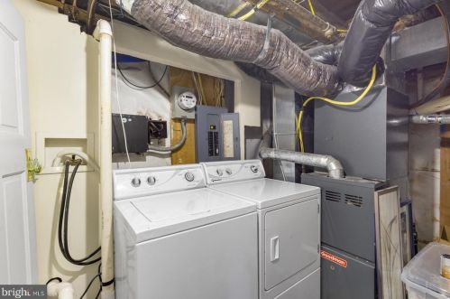 408 19 St, Philadelphia PA  19146-4656 exterior