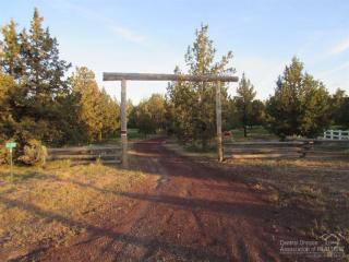 12310 29th Ct, Terrebonne, OR 97760-8527