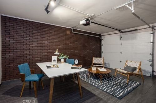 3245 Altura Ave, Glendale CA 91214-3394 exterior