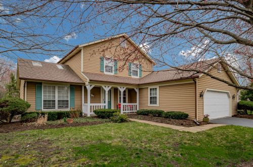 1436 Pinetree Dr, Naperville, IL 60565-4108