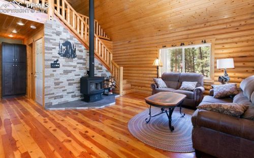 1184 Pikes Peak Dr, Twin Rock, CO 80816-8500