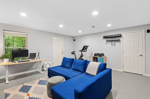 2113 Elvan Cir, Atlanta GA  30317-1307 exterior
