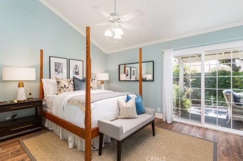 5042 Doanoke Ave, Irvine CA  92604-2407 exterior