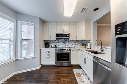 624 Mcgill Pl, Atlanta GA  30312-1072 exterior