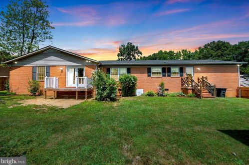 113 Pecan Ln, Fredericksburg, VA 22405-1746