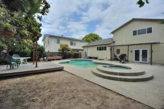 1212 Hillview Dr, Milpitas, CA 95035-3324