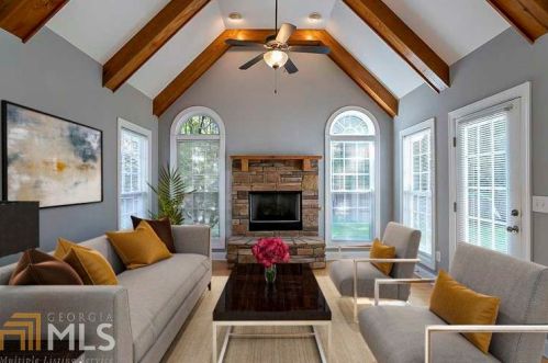 5629 Vinings Place Way, Mableton, GA 30126-5671